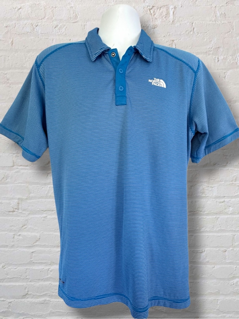 The North Face FlashDry Polo Shirt Men’s L Blue Stripe Performance Golf Casual